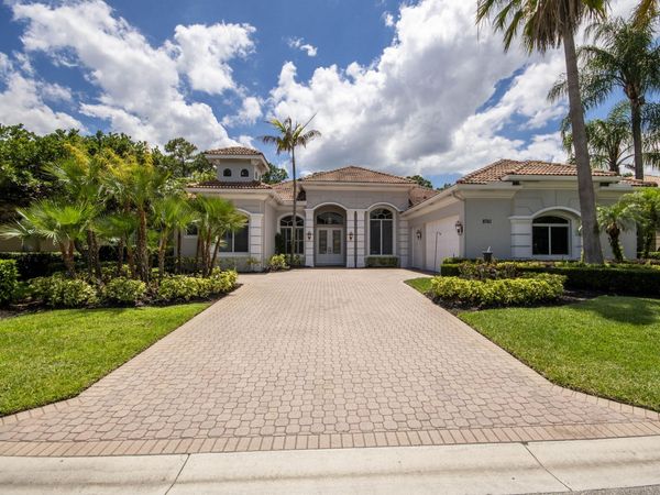 8761 Bally Bunion Road, Port St. Lucie, FL 34986