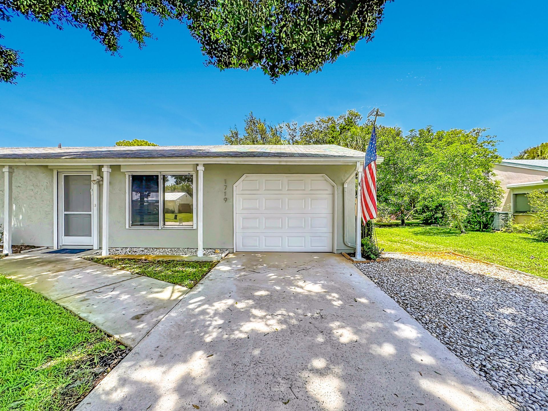 1719 SE Lullaby Terrace, Port Saint Lucie, FL 34952 Photo