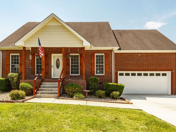 5779 Payne Rd , Portland, TN 37148