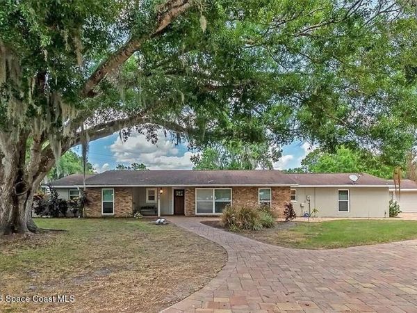 2206 Hammock Place , Sarasota, FL 34232