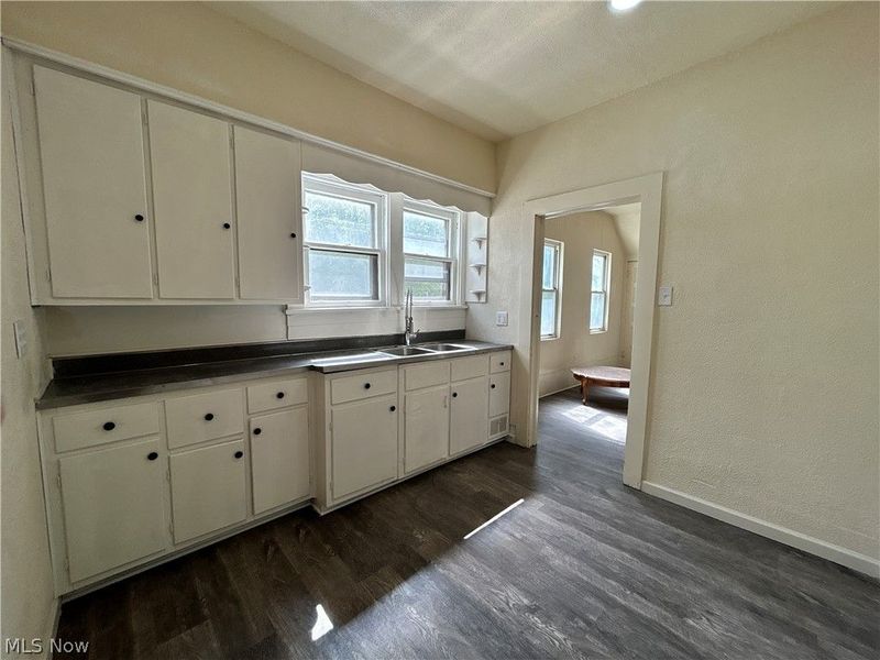 1317 Plum Street , Unit Apt 1, Steubenville, OH 43952 Photo 3