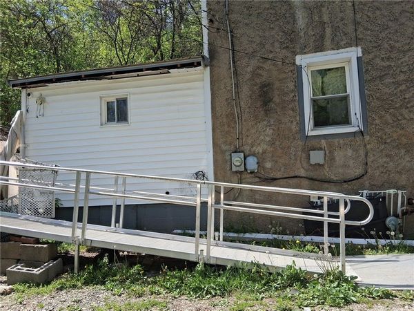 43 Besco St , Clarksville, PA 15322
