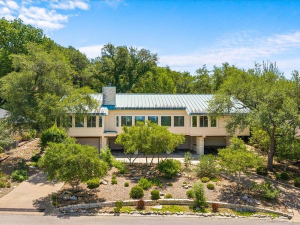 405 Valley View DR, La Grange, TX 78945