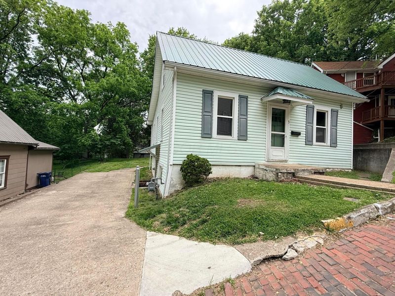 5 Smith Street , Athens, OH 45701 Photo 2