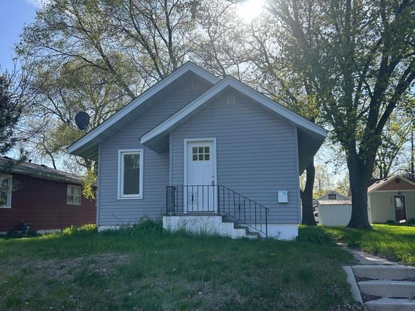 105 19th Avenue N, Saint Cloud, MN 56303