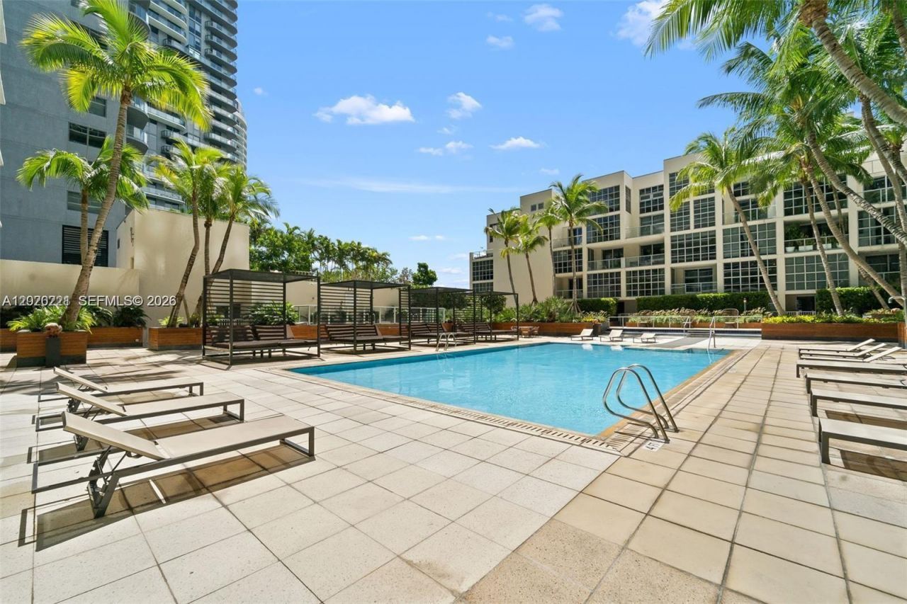 3451 NE 1st Ave , Miami, FL 33137 Photo