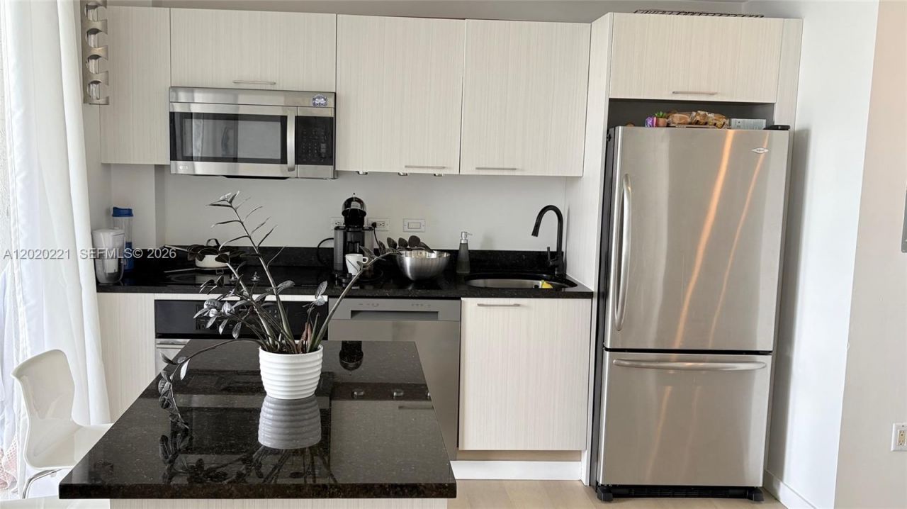 3451 NE 1st Ave , Miami, FL 33137 Photo
