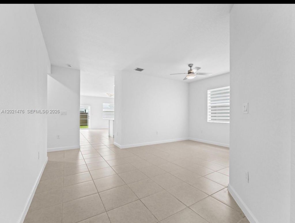 14884 SW 162nd St, Miami, FL 33187 Photo