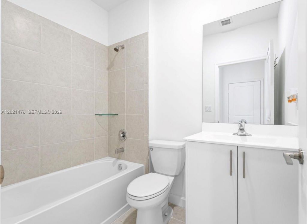14884 SW 162nd St, Miami, FL 33187 Photo