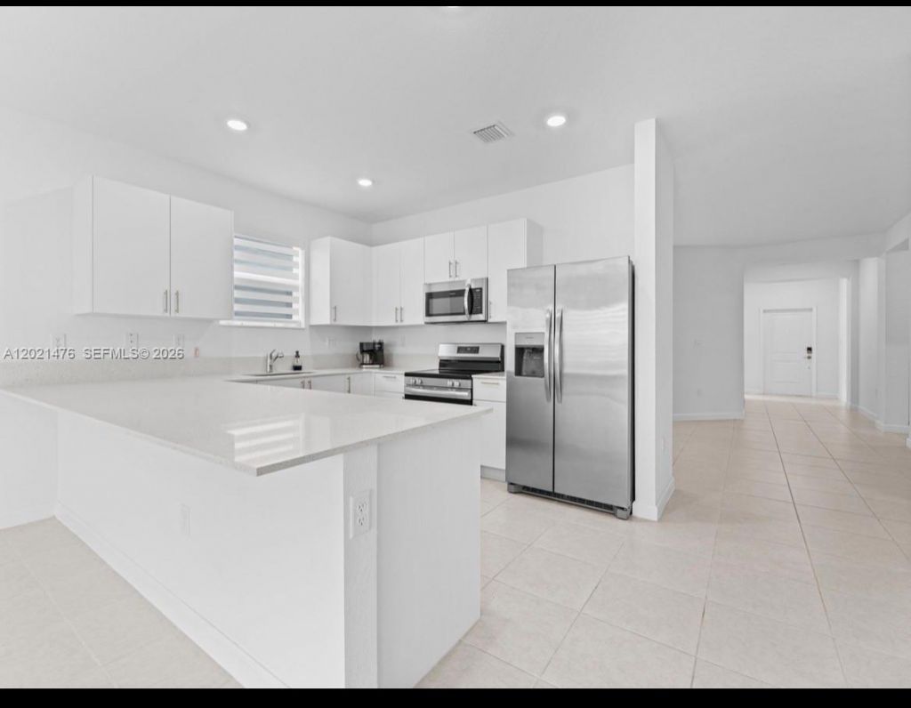14884 SW 162nd St, Miami, FL 33187 Photo