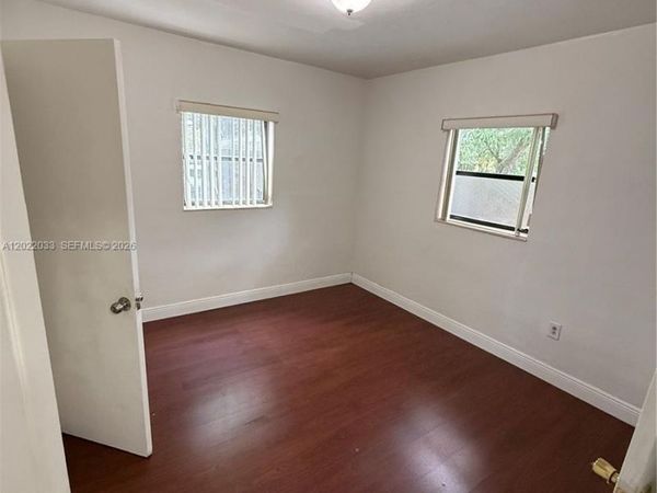 17520 NW 40th Ave , Miami Gardens, FL 33055