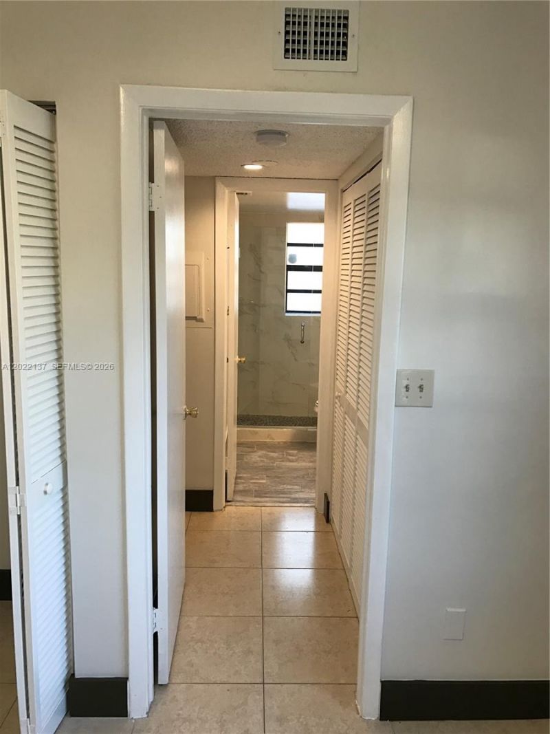 18224 Mediterranean Blvd, Unit 2-17, Miami, FL 33015 Photo