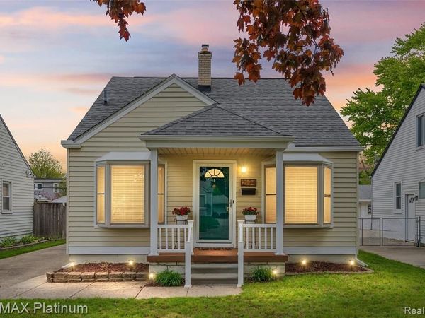2194 Tyler Avenue, Berkley, MI 48072
