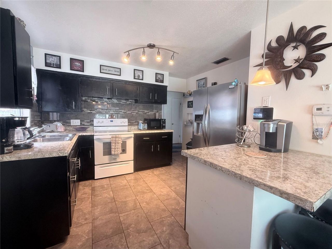 1428 38th Avenue N, Saint Petersburg, FL 33704 Photo