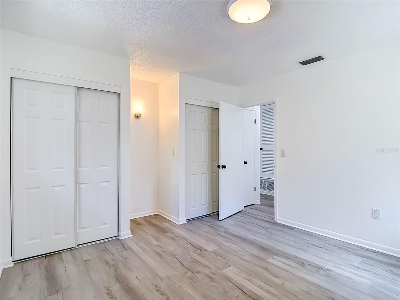 4119 E 98th Avenue , Tampa, FL 33617 Photo