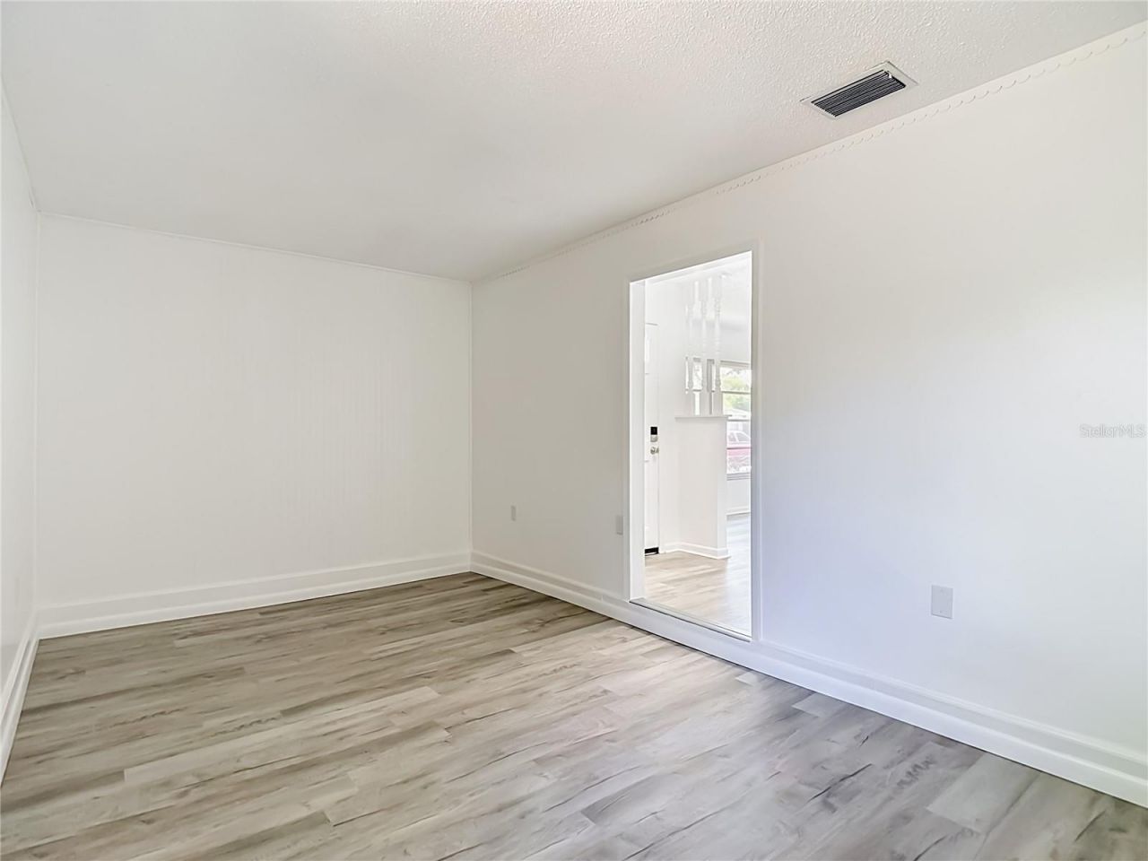 4119 E 98th Avenue , Tampa, FL 33617 Photo