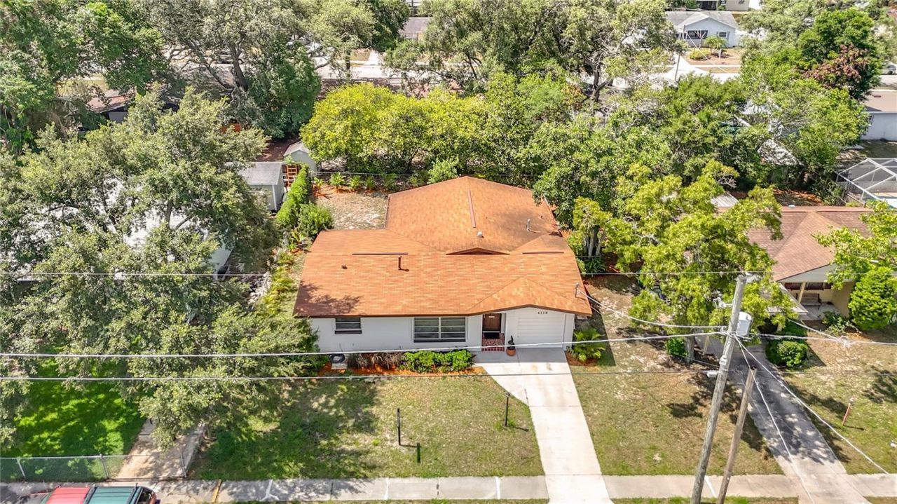 4119 E 98th Avenue , Tampa, FL 33617 Photo