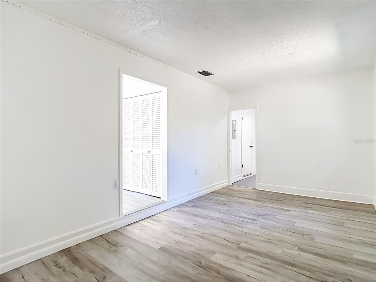 4119 E 98th Avenue , Tampa, FL 33617 Photo