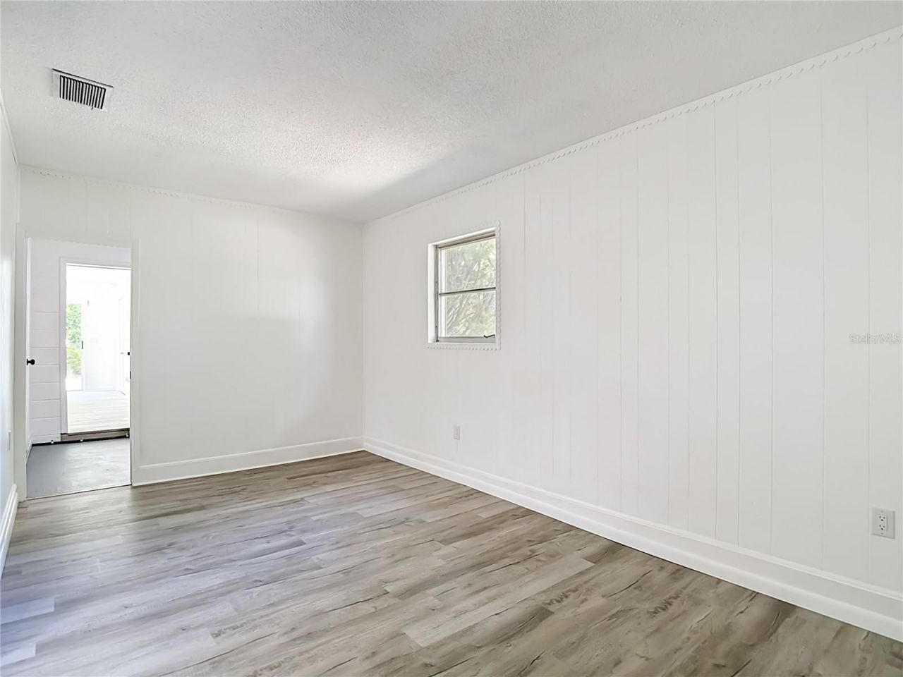 4119 E 98th Avenue , Tampa, FL 33617 Photo
