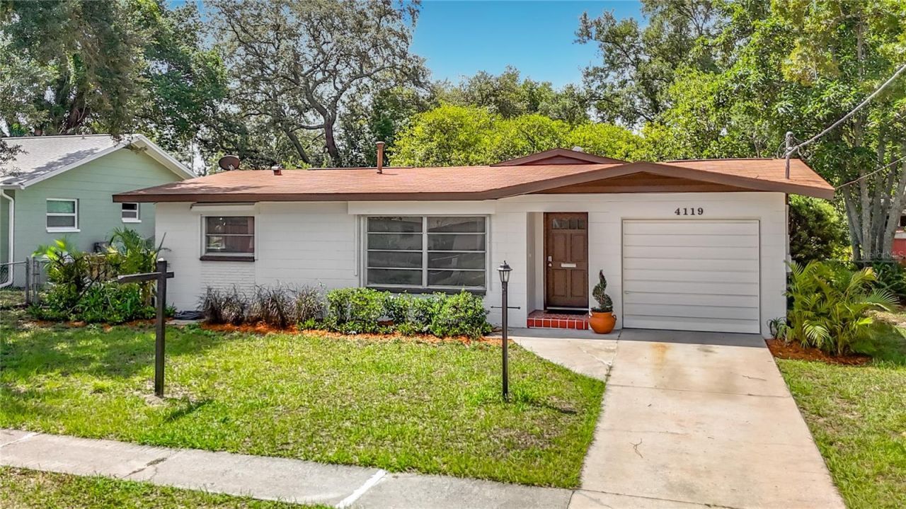 4119 E 98th Avenue , Tampa, FL 33617 Photo