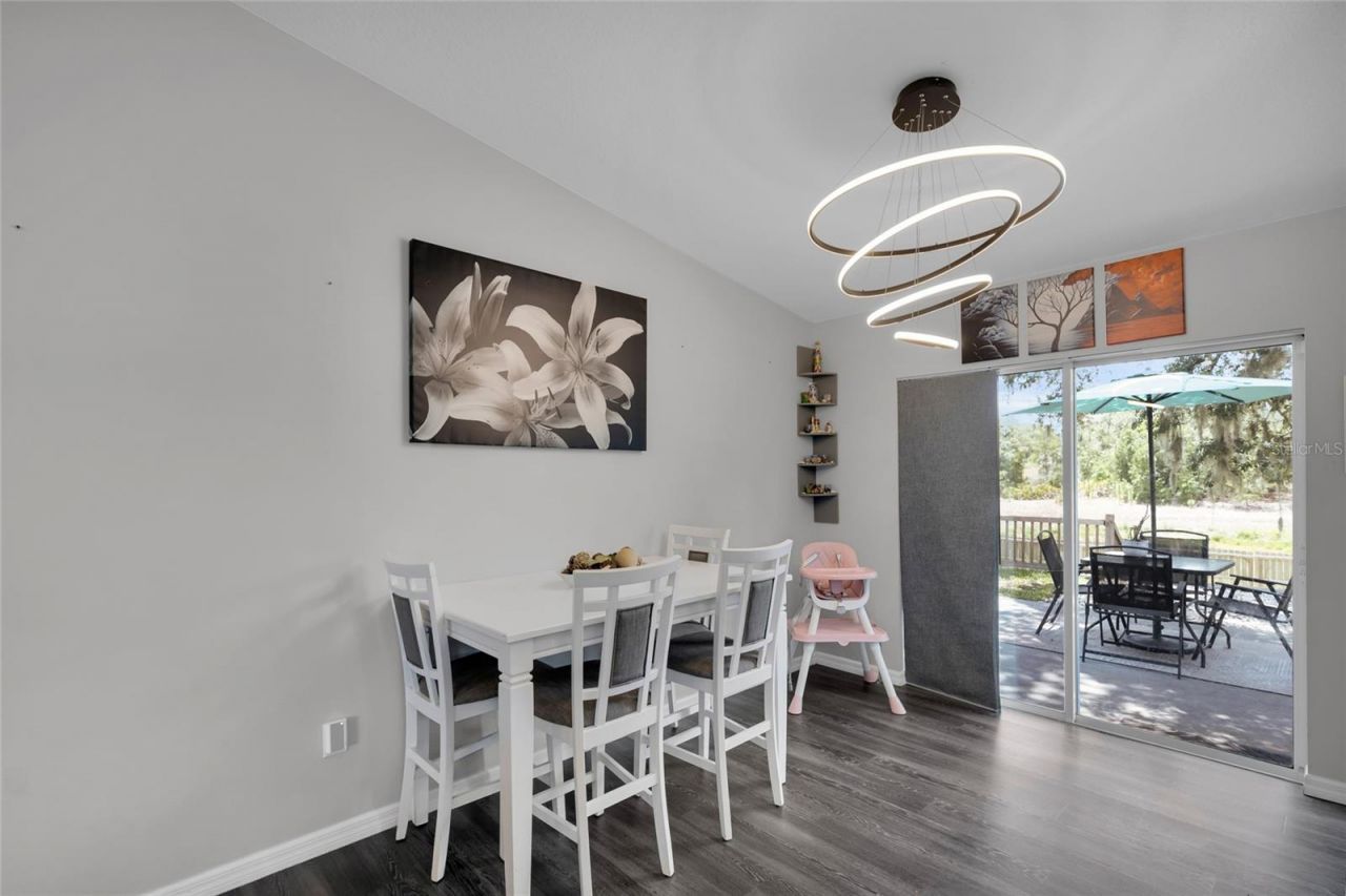 20 Malauka Circle, Ocklawaha, FL 32179 Photo