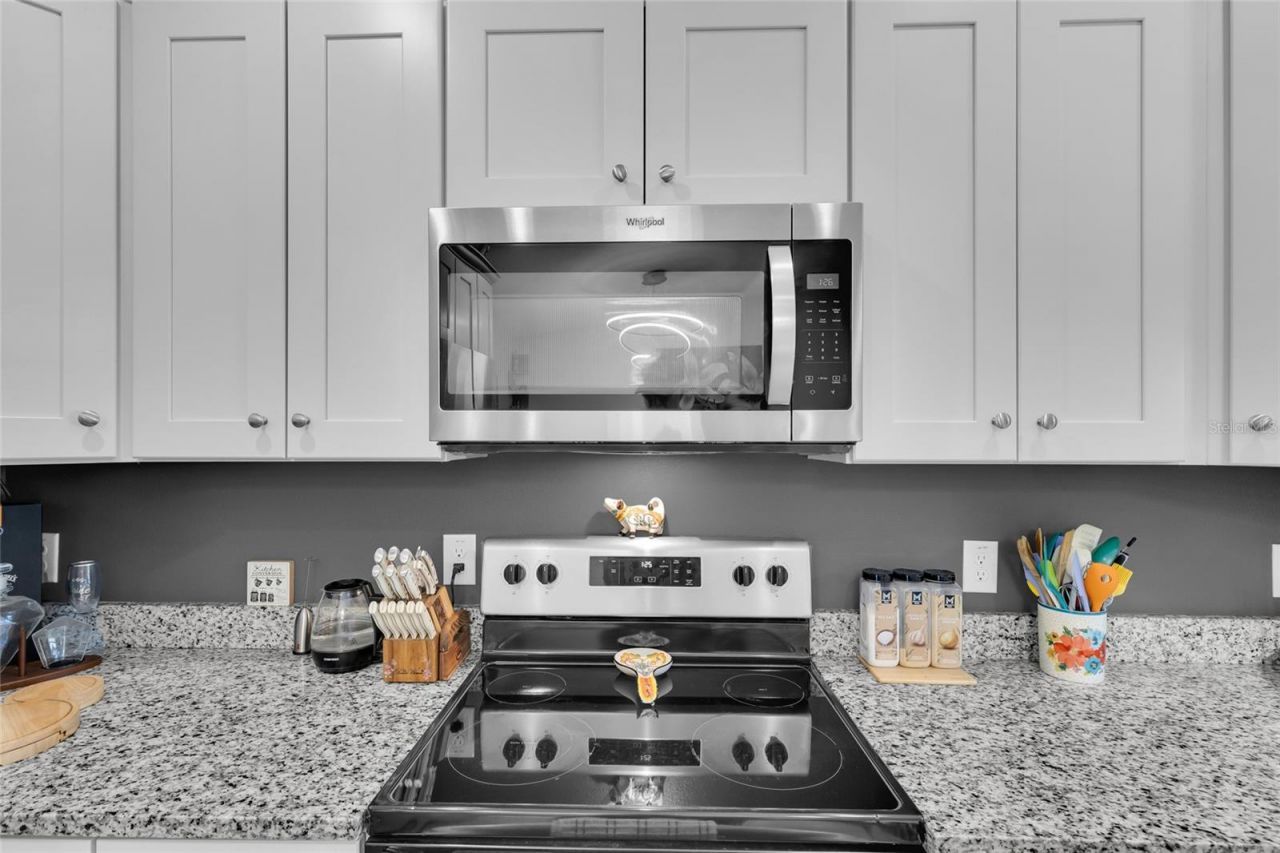 20 Malauka Circle, Ocklawaha, FL 32179 Photo