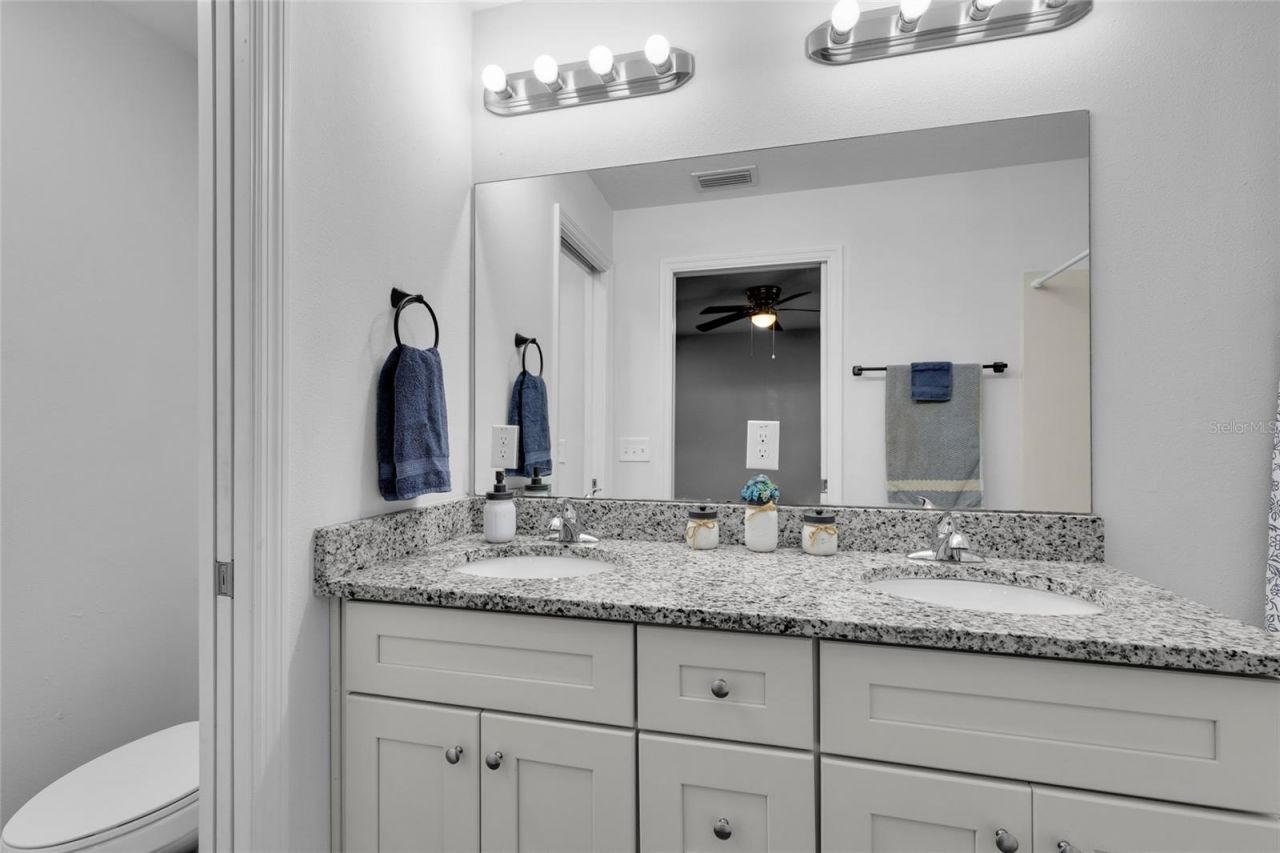 20 Malauka Circle, Ocklawaha, FL 32179 Photo