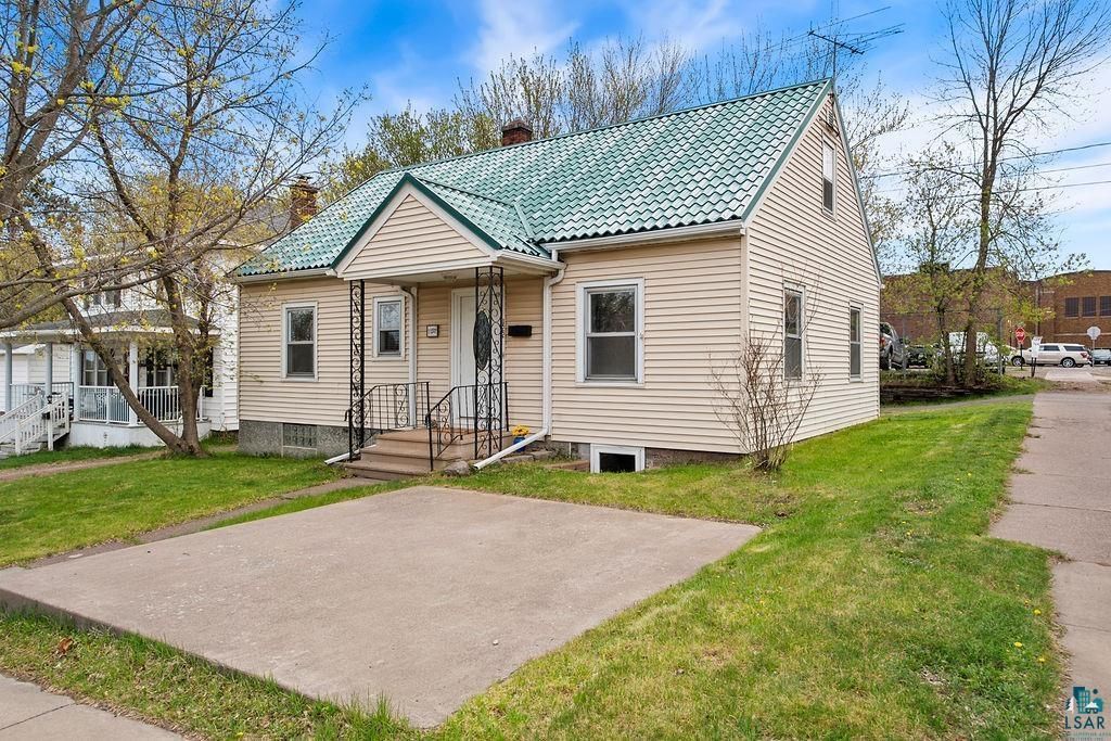 122 3rd St, Cloquet, MN 55720 Main Photo