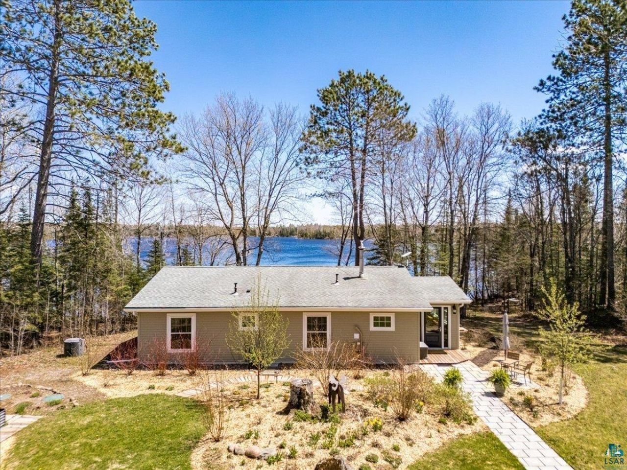 7568 Barrs Lake Rd, Duluth, MN 55803 Main Photo