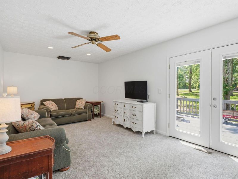 683 Woodside Drive SW, Pataskala, OH 43062 Photo 26