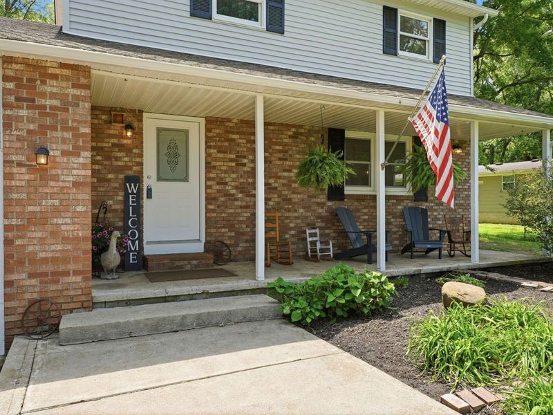 683 Woodside Drive SW, Pataskala, OH 43062 Photo 5