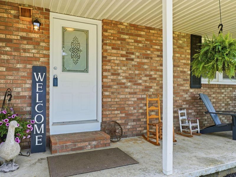 683 Woodside Drive SW, Pataskala, OH 43062 Photo 6