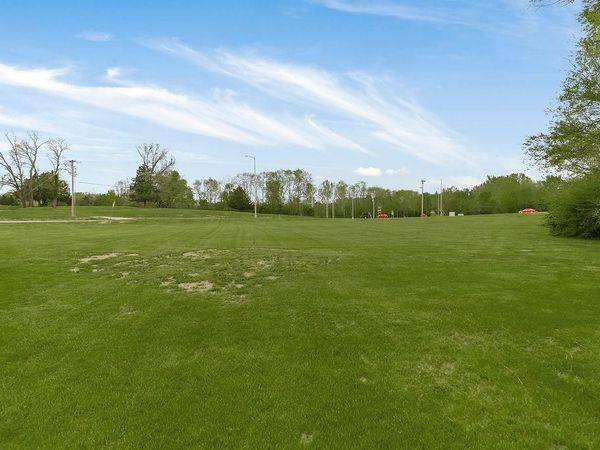 3647 Tonganoxie Road, Leavenworth, KS 66048