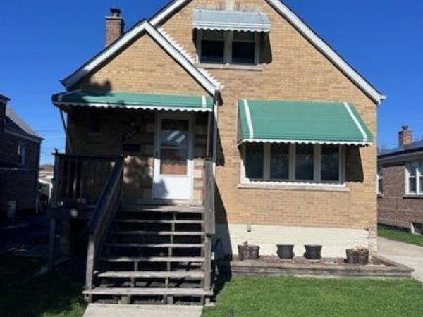 5224 S Rutherford Avenue , Chicago, IL 60638