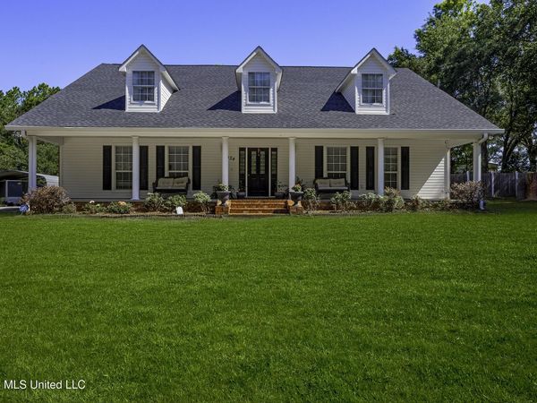 5424 Dogwood Drive, Vancleave, MS 39565
