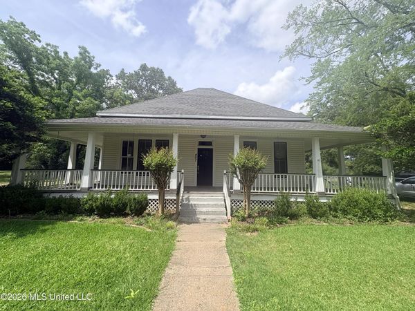 407 Heslep Street, Pelahatchie, MS 39145