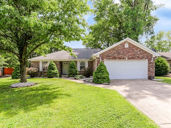 711 N Scott Drive , Greenwood, IN 46142