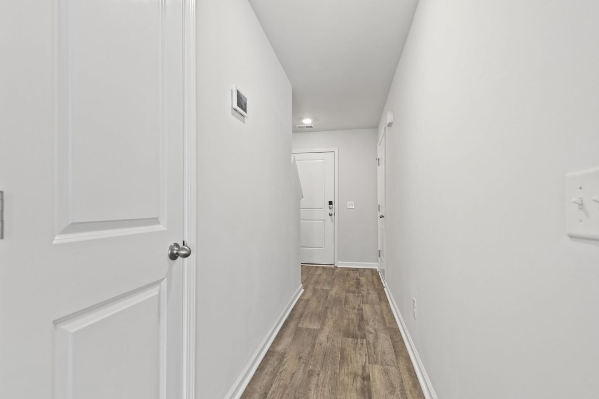 163 Rosefield Court Photo 4
