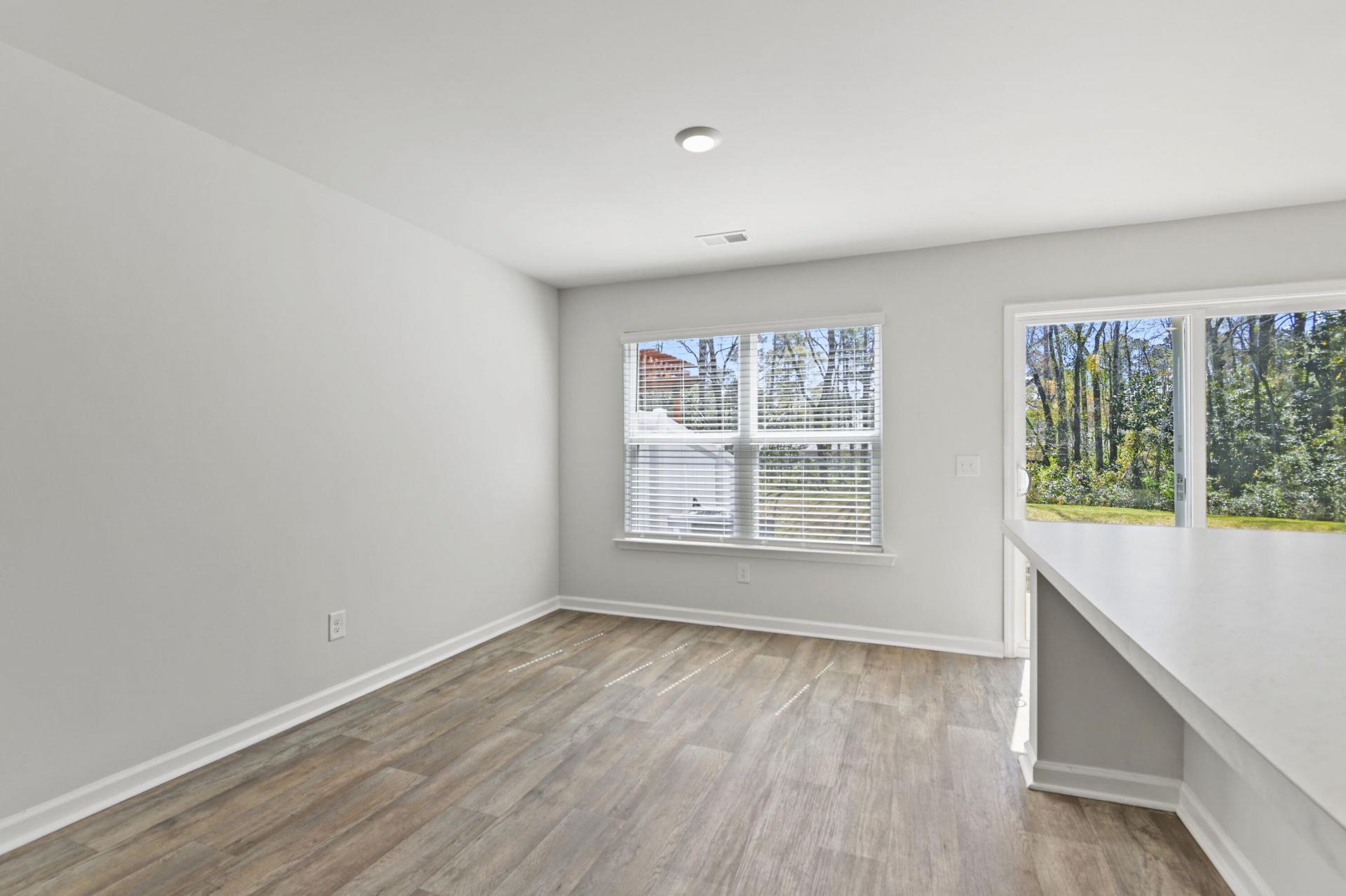 163 Rosefield Court Photo 6