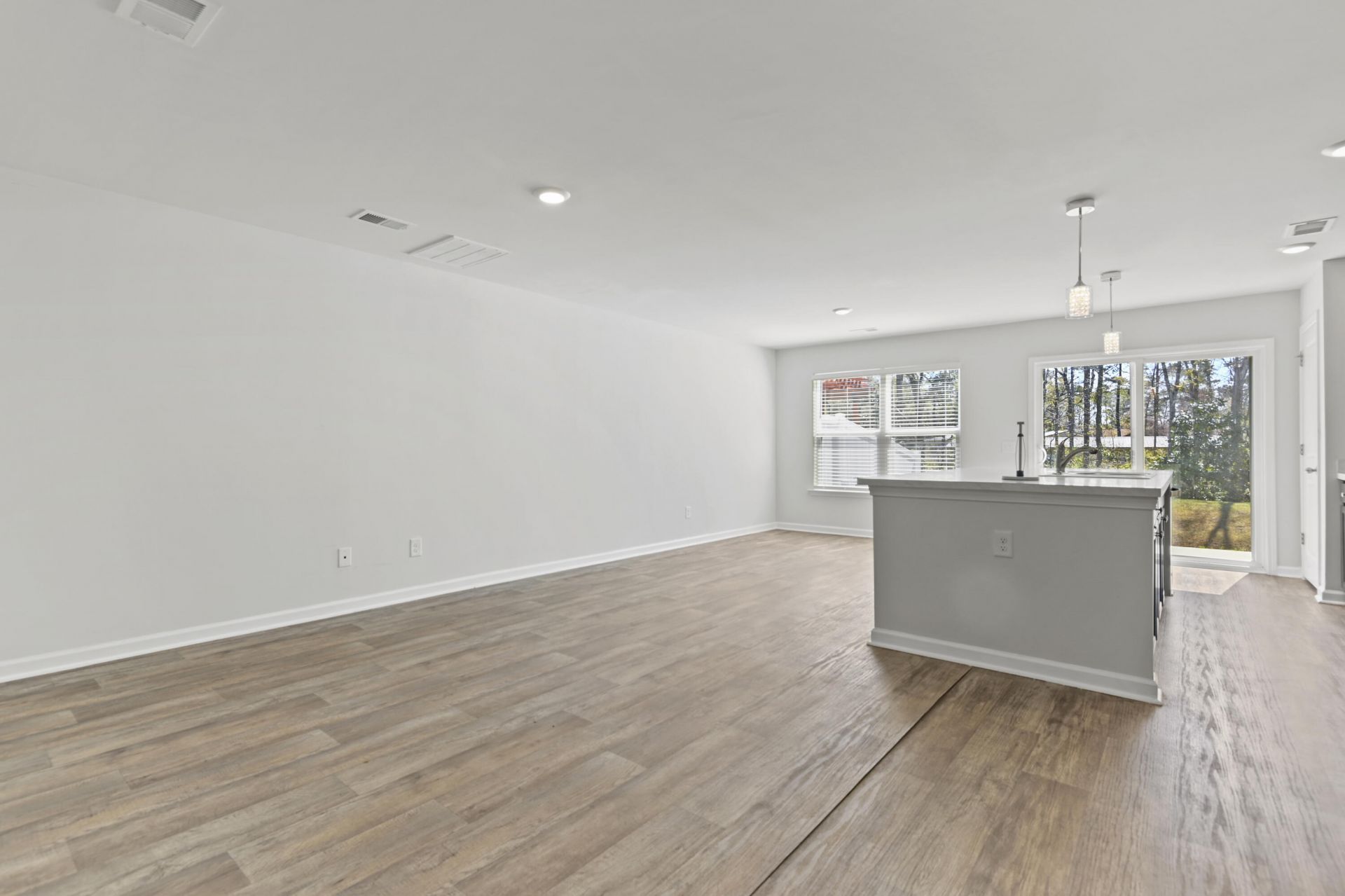 163 Rosefield Court Photo 9