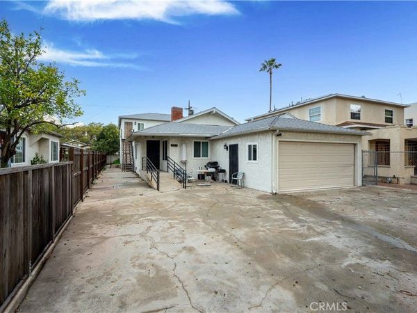 833 W 41st Drive, Los Angeles, CA 90037