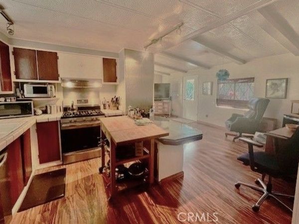 138 Liberty, Newport Beach, CA 92660