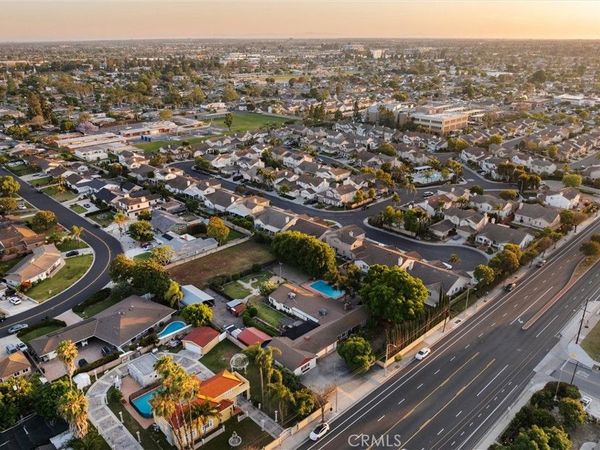 11252 Champman Avenue, Garden Grove, CA 92840