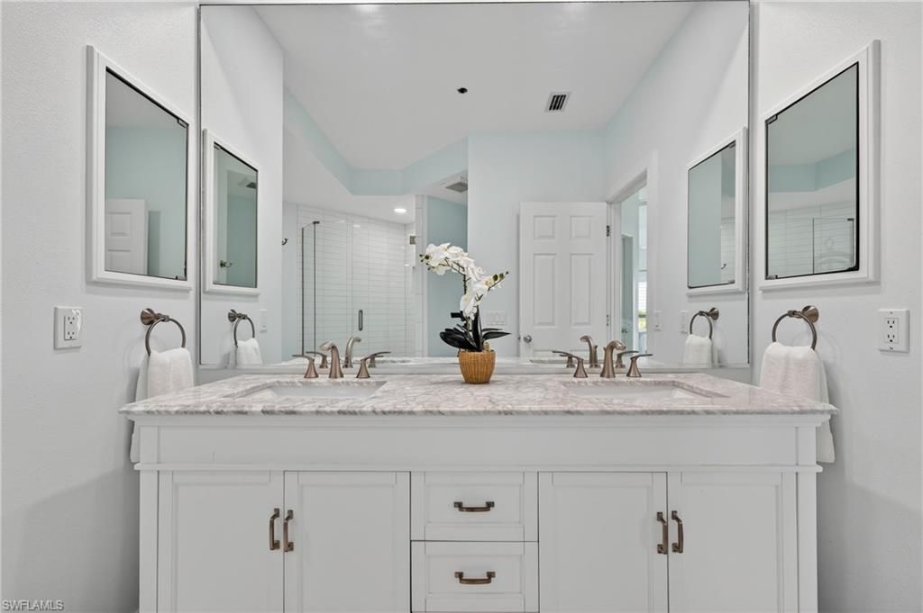 786 Beach View Dr , Boca Grande, FL 33921 Photo