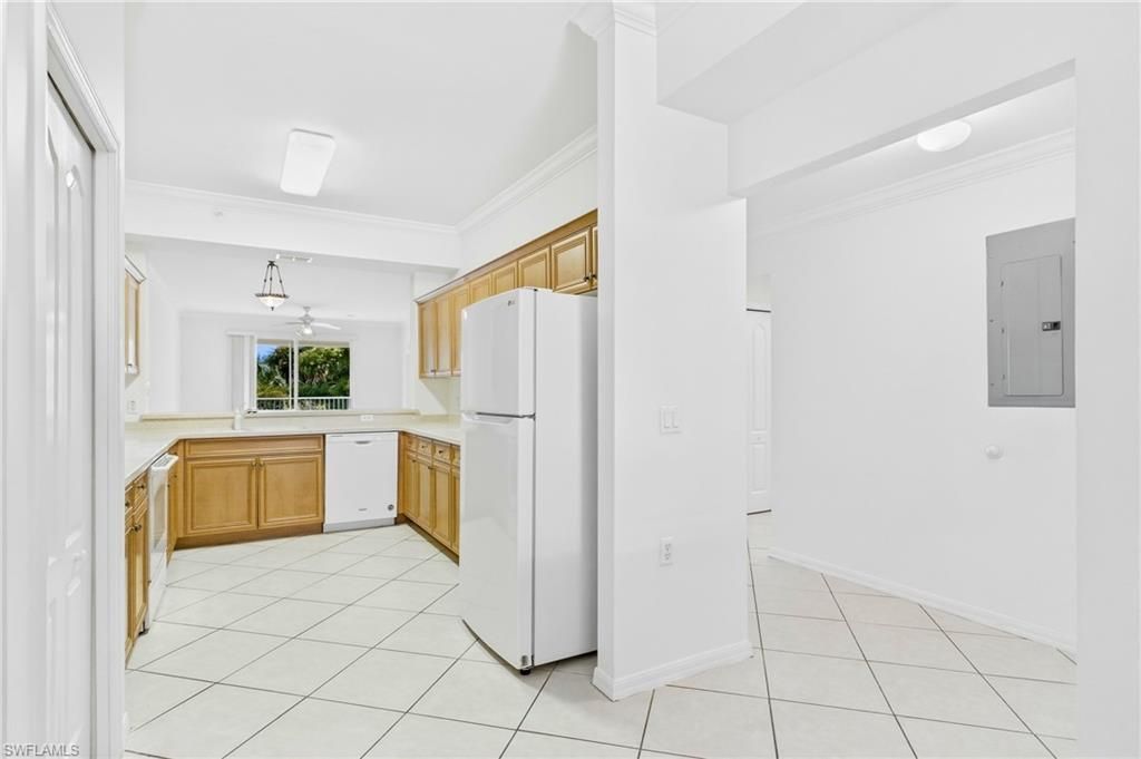 8251 Pathfinder Loop, Unit 632, Fort Myers, FL 33919 Photo