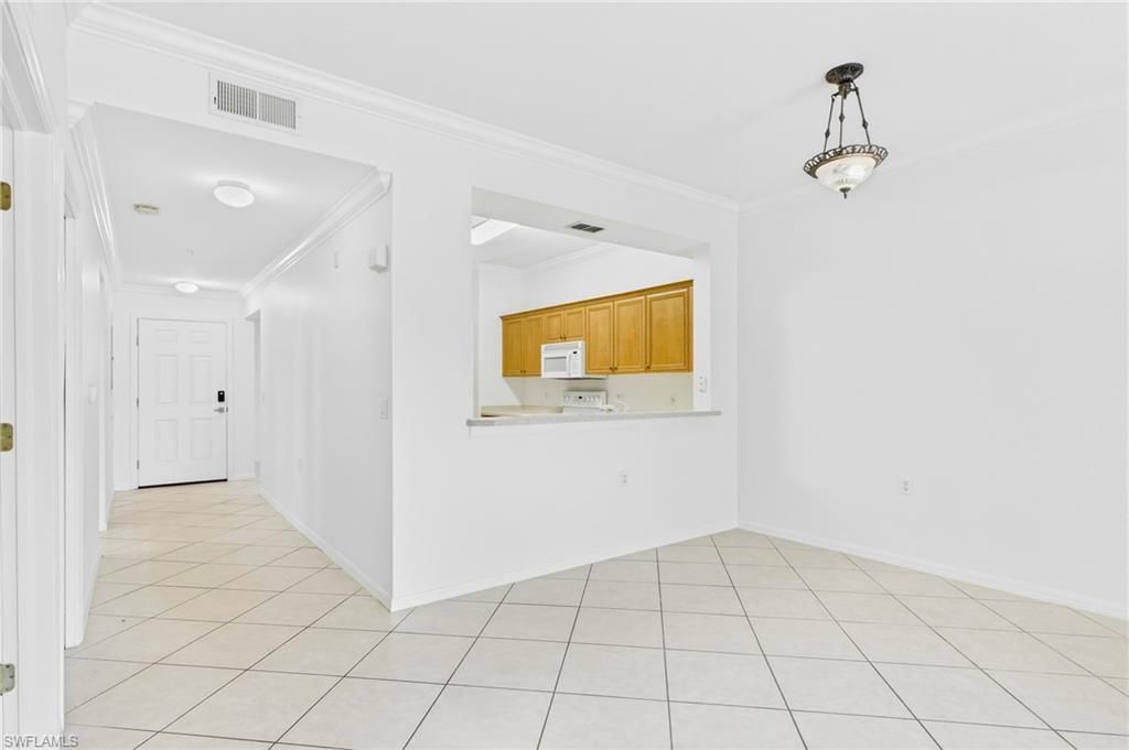 8251 Pathfinder Loop, Unit 632, Fort Myers, FL 33919 Photo
