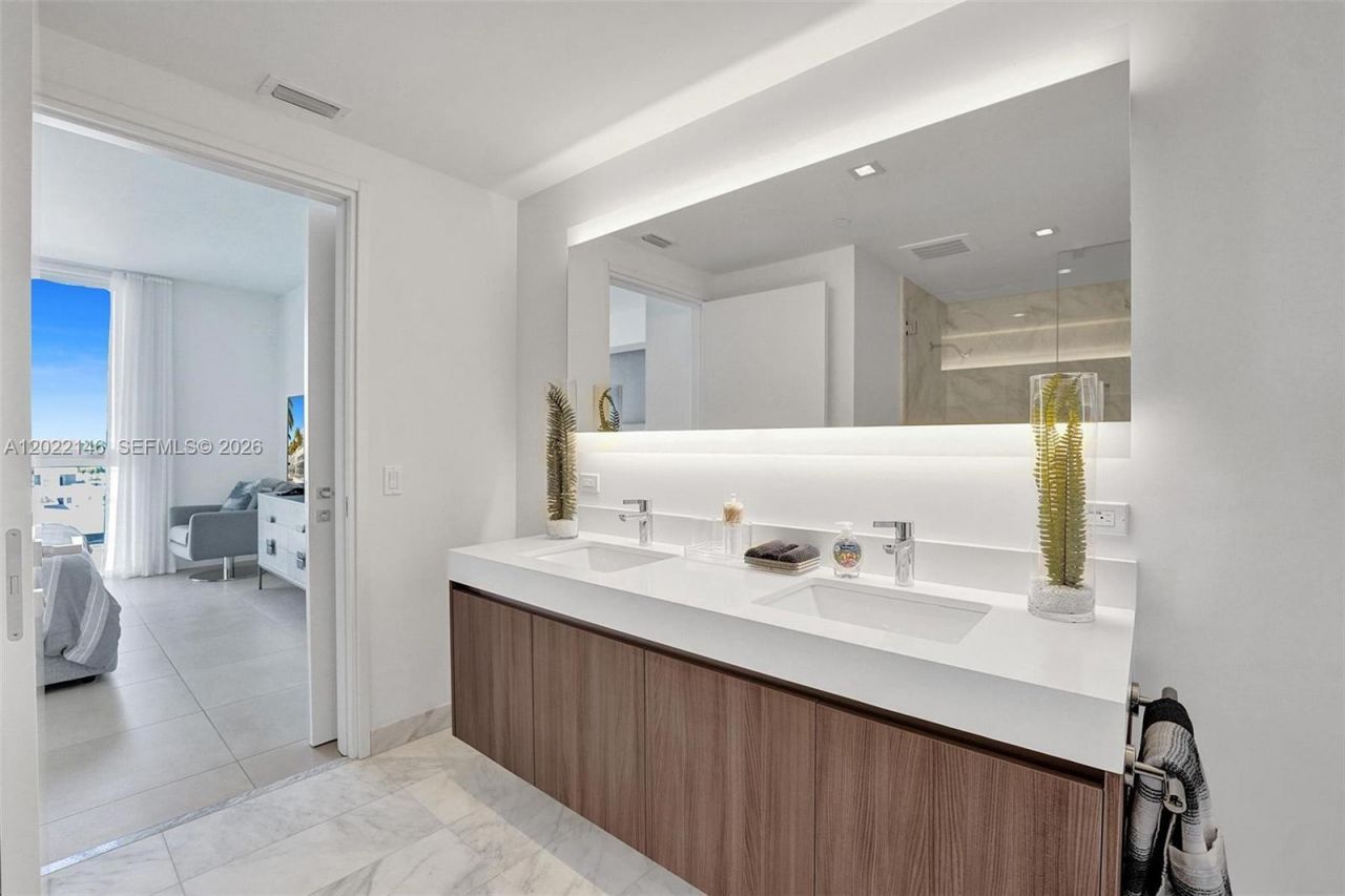 401 N Birch Rd , Unit 514, Fort Lauderdale, FL 33304 Photo