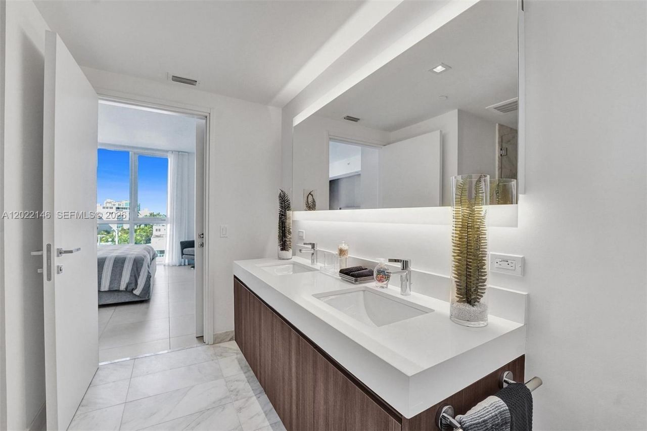 401 N Birch Rd , Unit 514, Fort Lauderdale, FL 33304 Photo