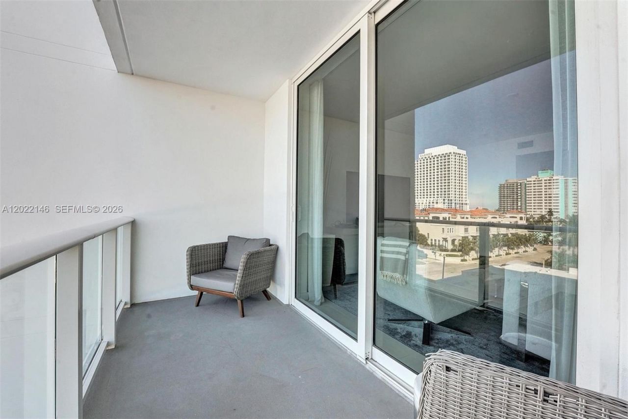 401 N Birch Rd , Unit 514, Fort Lauderdale, FL 33304 Photo