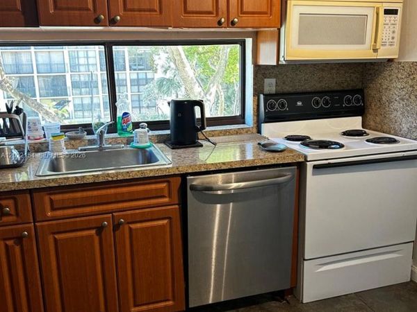17021 N Bay Rd , Unit 327, Sunny Isles Beach, FL 33160